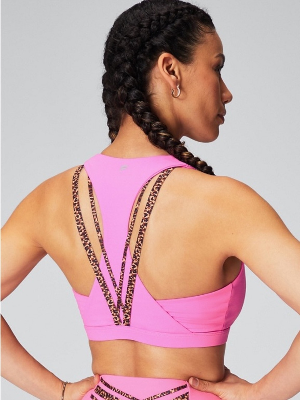 Fabletics Boost Medium Impact Sports Bra | Electric Rose/Wavy Cheetah | XL